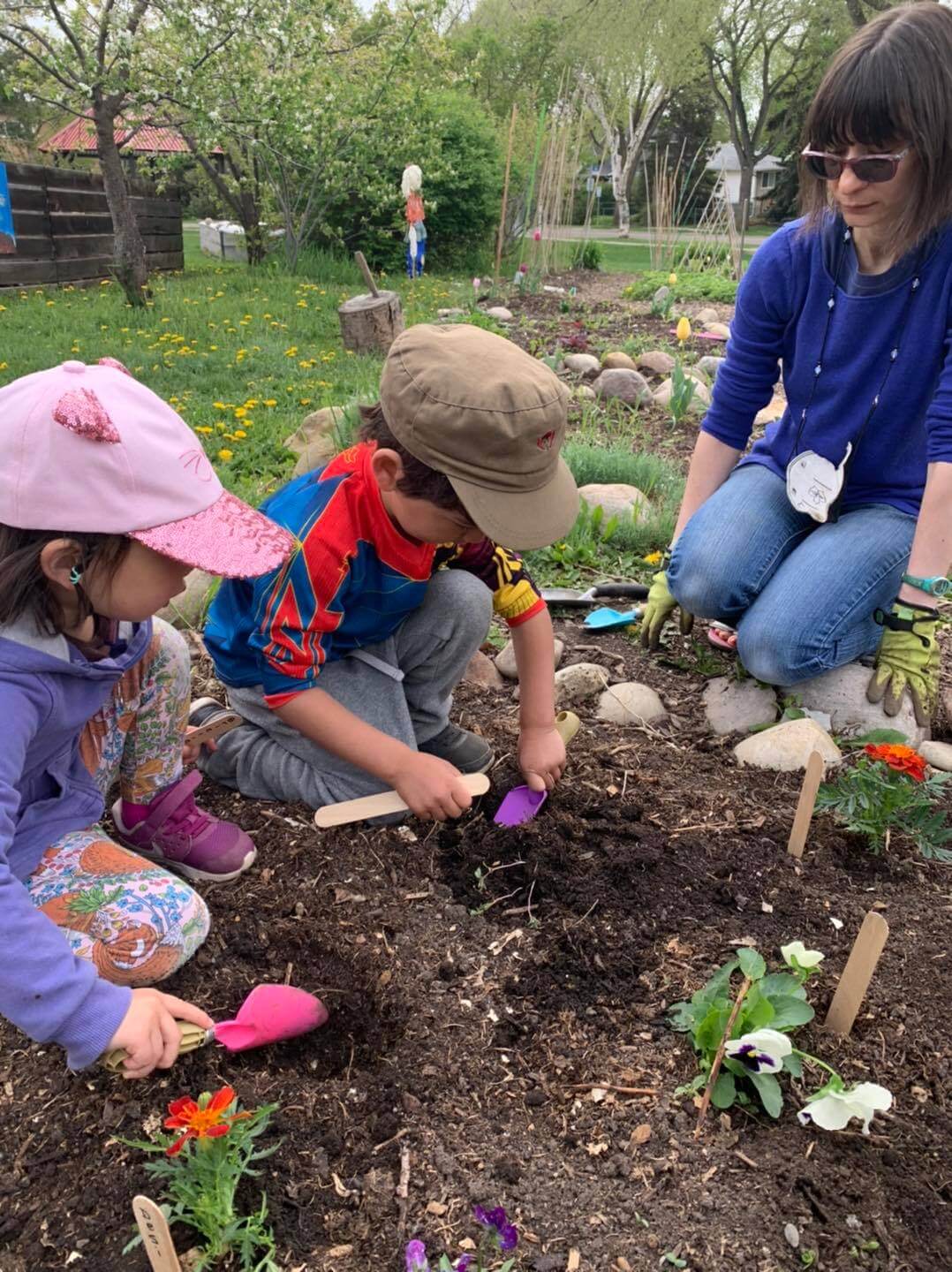 edmonton-outdoor-activities-for-preschool-kids-green-circle-preschool